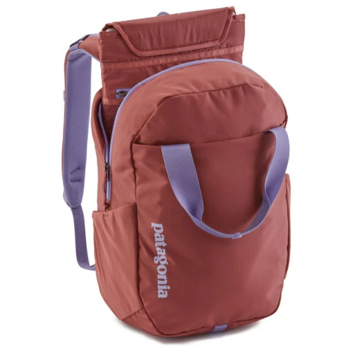 Patagonia - Women's Atom Tote Pack 20 - Sac à Dos Journée -Camping Équipement Boutique patagonia womens atom tote pack 20 sac a dos journee detail 5